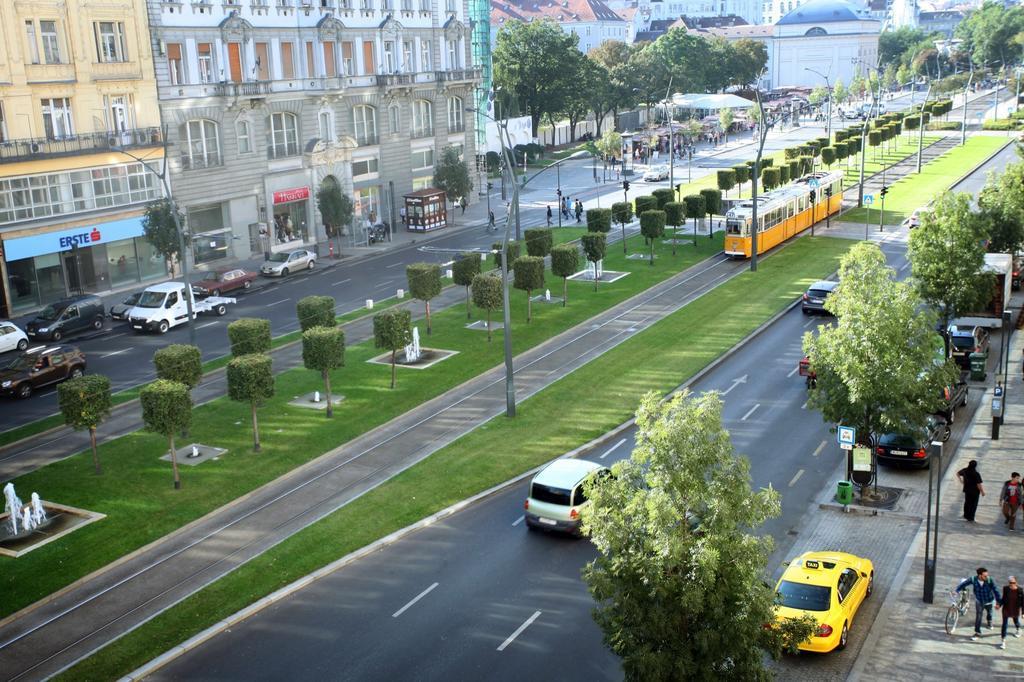 D.Five Splendor Above The City Budapeste Quarto foto
